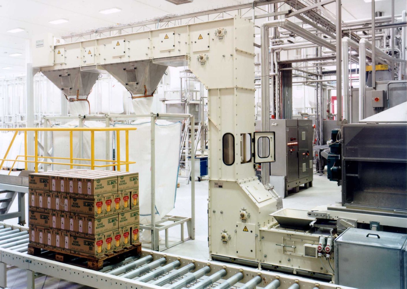 Bucket Conveyor & Bucket Elevator Solutions NERAK Systems